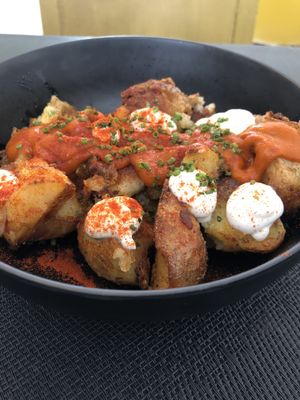 Tapa de Patatas bravas at La Teca Burger in Sabadell