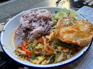 Phad Grapau - spicy/hot dish! spic  at li.ke in Berlin