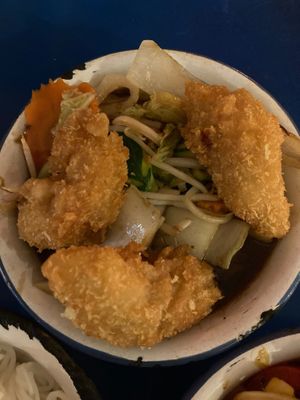 Die falschen Garnelen Waren knusprig und wahnsinnig lecker! Auf jeden Fall nehmen. at li.ke in Berlin