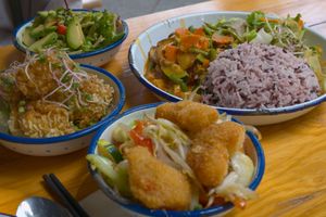 all dishes together at li.ke in Berlin