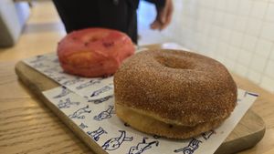 Cinnamon sugar at Oh Donuts & Coffee in Belfast