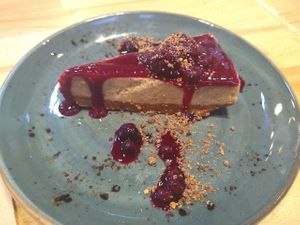 Cheese cake at Roots & Rolls in Barcelona