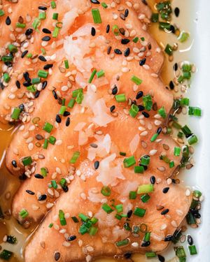 Sashimi vegano at Roots & Rolls in Barcelona