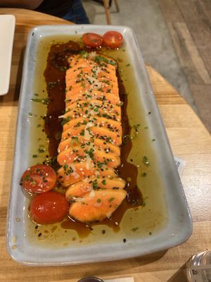 Vegan sashimi at Roots & Rolls in Barcelona