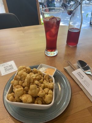 Cauliflower bites were quite good, not super crispy though at Roots & Rolls in Barcelona