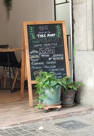 Information at Roots & Rolls in Barcelona