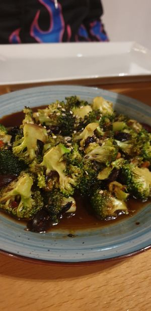 Bang Bang Broccoli at Roots & Rolls in Barcelona