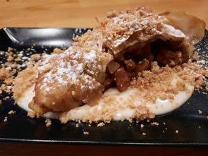 Apple strudel at Roots & Rolls in Barcelona