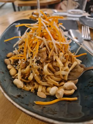 NY noodles at Roots & Rolls in Barcelona