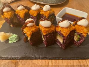 Jumpin Jack sushi roll at Roots & Rolls in Barcelona