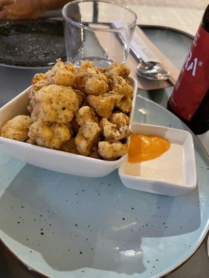 “Popcorn” Cauliflower   at Roots & Rolls in Barcelona