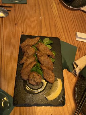 heüra Karaage = amazing   at Roots & Rolls in Barcelona