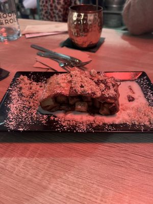 apple strudel = yummy   at Roots & Rolls in Barcelona