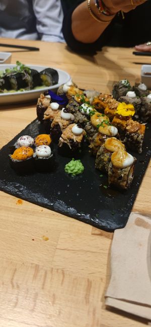 Degustación / Mix of different ones at Roots & Rolls in Barcelona