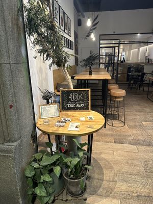 Table  at Roots & Rolls in Barcelona