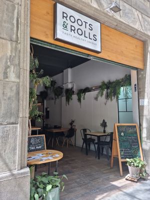  at Roots & Rolls in Barcelona