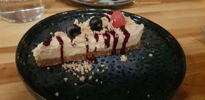 Cheesecake at Roots & Rolls in Barcelona