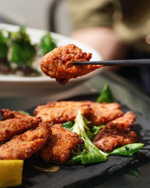 Roots & Rolls vegan Heüra Karaage at Roots & Rolls in Barcelona