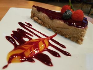 vegan cheesecake at Roots & Rolls in Barcelona