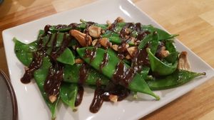 Sugar snap peas (dat sauce) at Roots & Rolls in Barcelona