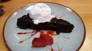 Brownie and coco ice cream at Roots & Rolls in Barcelona