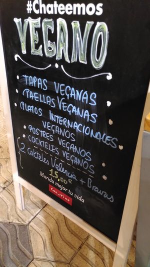 Menu at Restaurante Vegano Tierra Madre in Valencia