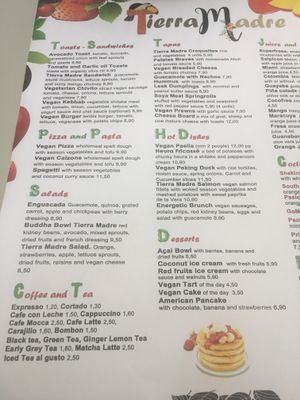 The menu at Restaurante Vegano Tierra Madre in Valencia