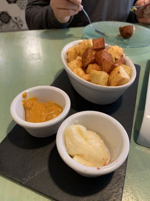 Potata bravas at Restaurante Vegano Tierra Madre in Valencia