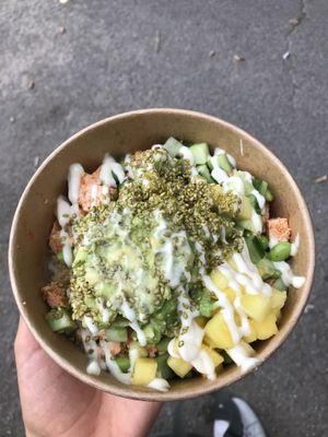 Vegan tiki bowl at Honu Tiki Bowls in Vienna
