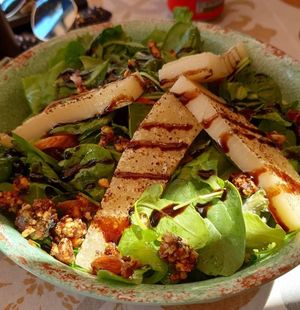 Vegan halloumi salad at Seashells Healthy Living in Limassol