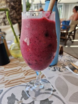 Pricey berry smoothie that was half ice cubes at Seashells Healthy Living in Limassol