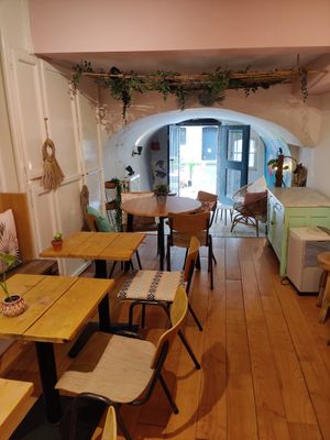 Downstairs at Loua Juicebar in Utrecht