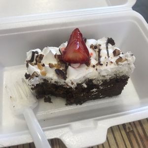 The cake was ok. The flavor was dominated by coconut oil   at Loving Hut - Jiron Carabaya in Lima