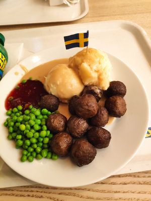 Vegan Swedish köttbullar at IKEA in Gentofte