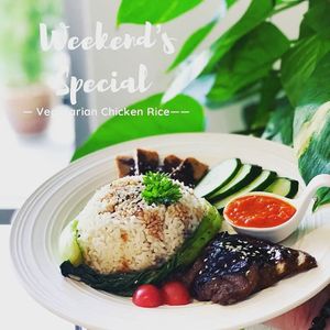 Chicken Rice at Simply Leafy in Penang