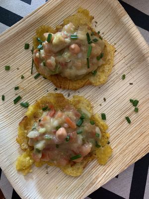 Patacones, plátano macho frito con ensaladita  at Wakanda in Tenerife
