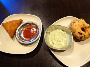 Samosa & Vadai at Annam's Tamil Foods in Dortmund