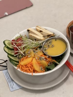 California bowl  at Aux Vivres - St Laurent in Montreal