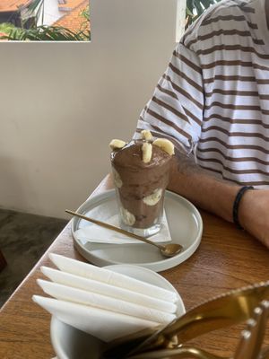 Nice cream smoothie  at I Am Vegan Babe in Canggu