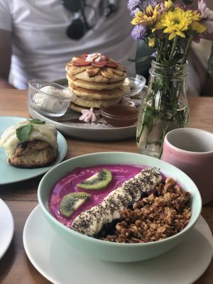 Smoothie bowl and pancakes!   at I Am Vegan Babe in Canggu