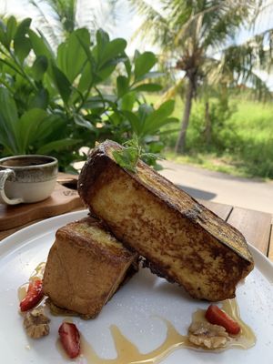 Hard to find good vegan French toast is here  at I Am Vegan Babe in Canggu