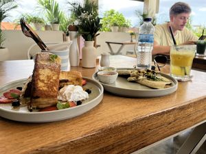 French toast, quesadilla, and fresh pineapple juice—all fantastic!  at I Am Vegan Babe in Canggu