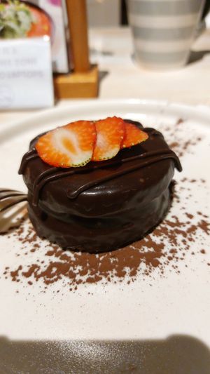 Amazing chocolate cake (glutenfree) at I Am Vegan Babe in Canggu