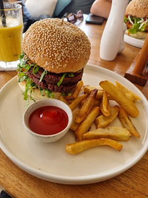 Double cheeseburger at I Am Vegan Babe in Canggu