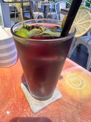 Purple drink  at I Am Vegan Babe in Canggu