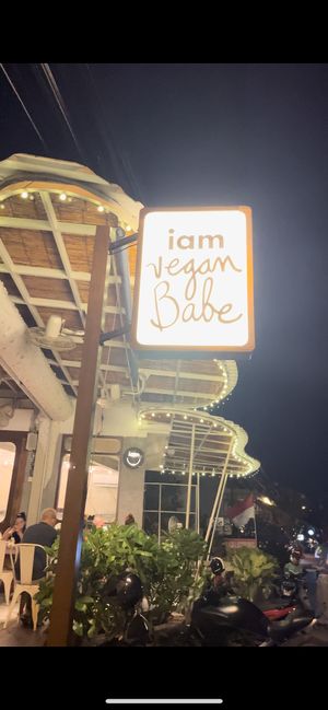   at I Am Vegan Babe in Canggu