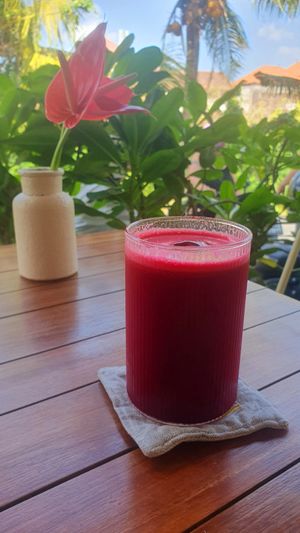 Detox juice 😋 at I Am Vegan Babe in Canggu