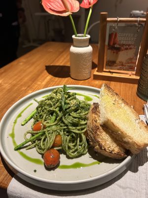Pesto spaghetti🥵  at I Am Vegan Babe in Canggu