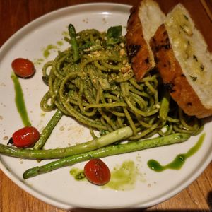 Pesto spaghetti, oh the sauce at I Am Vegan Babe in Canggu