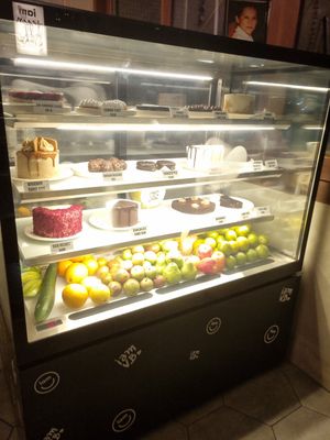 Just desserts at I Am Vegan Babe in Canggu